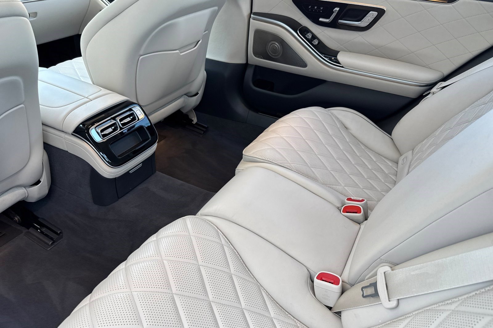 Used 2023 Mercedes-Benz S 580 4MATIC Sedan image 27