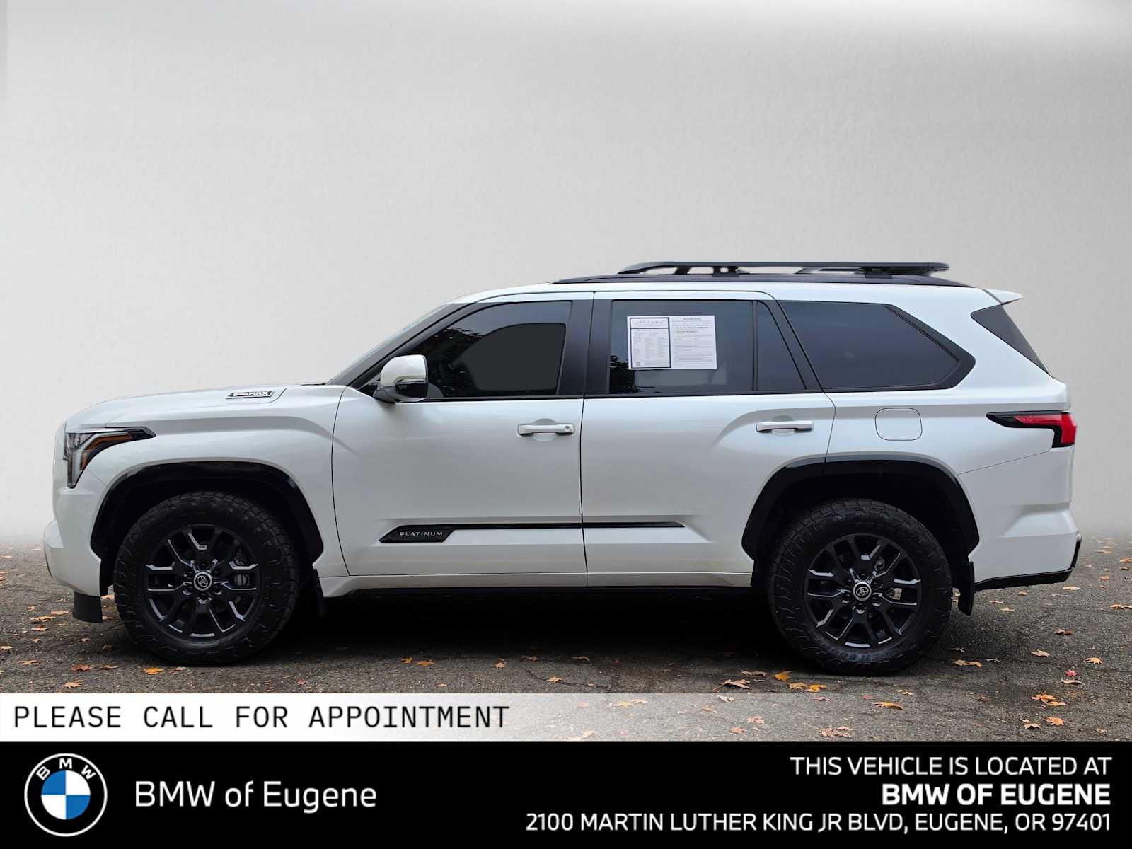 Used 2024 Toyota Sequoia Platinum AWD/4WD image 6