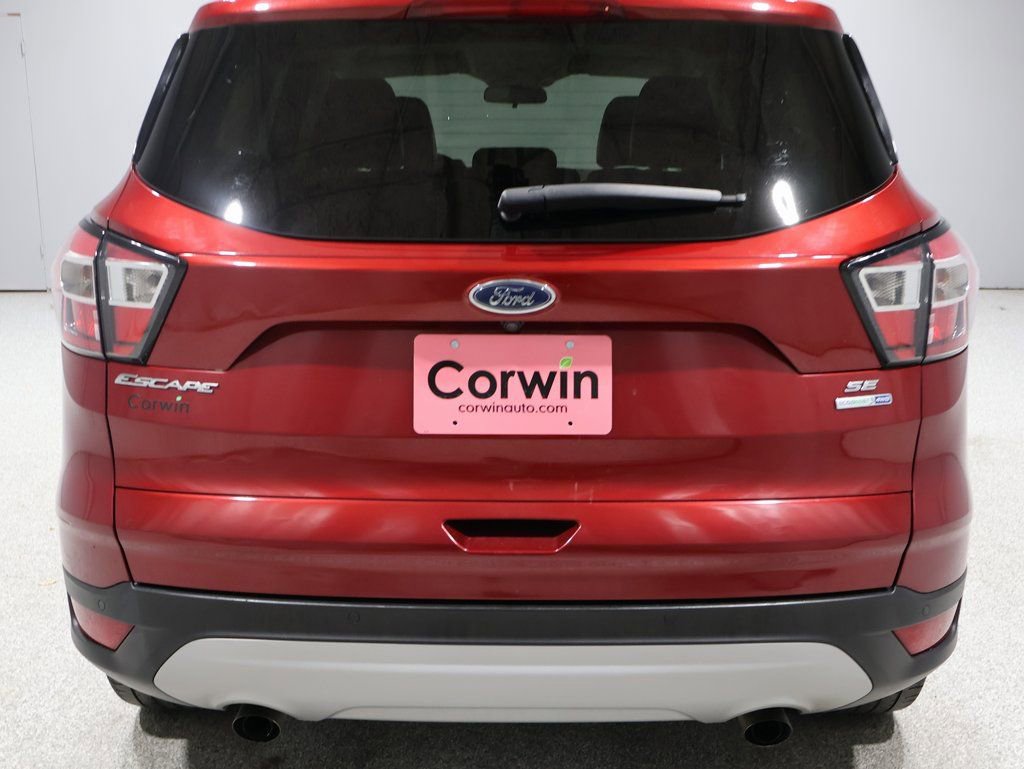 Used 2017 Ford Escape SE w/ SE Leather Comfort Package image 3