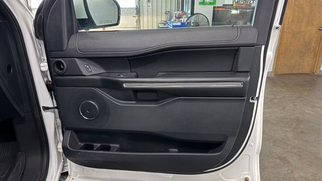 Used 2021 Ford Expedition XLT AWD/4WD image 17