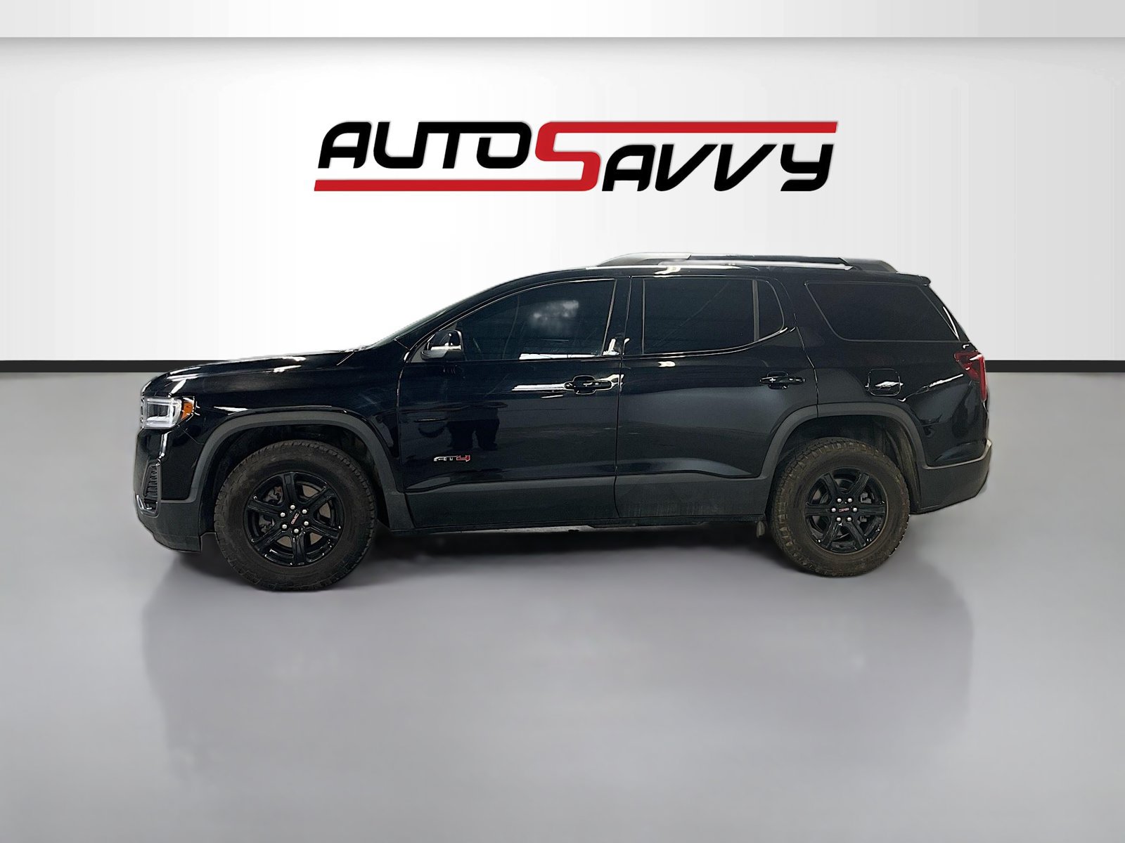 Used 2023 GMC Acadia AT4 w/ Trailering Package AWD/4WD image 4