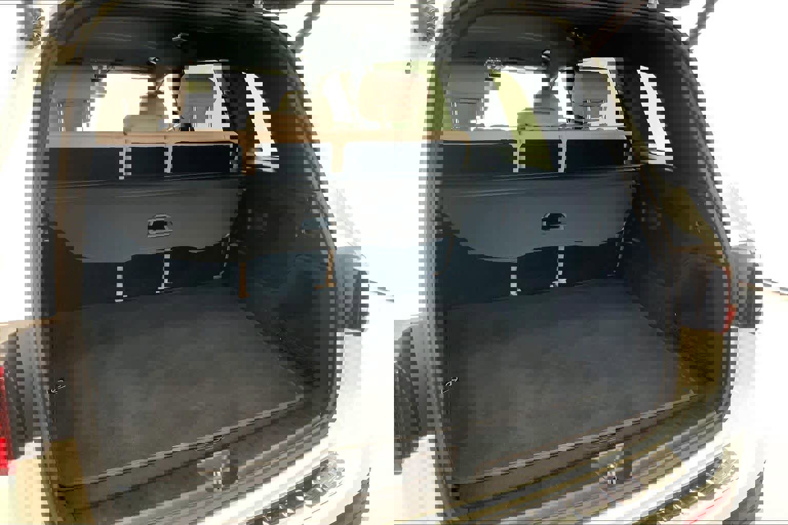 Used 2025 Mercedes-Benz GLB 250 image 16