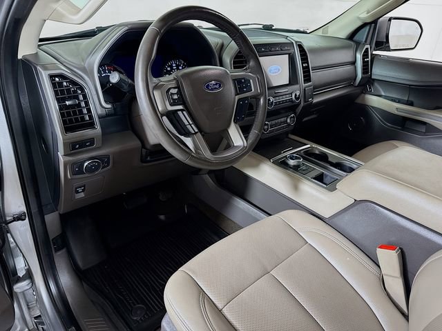 Used 2021 Ford Expedition Max XLT image 7