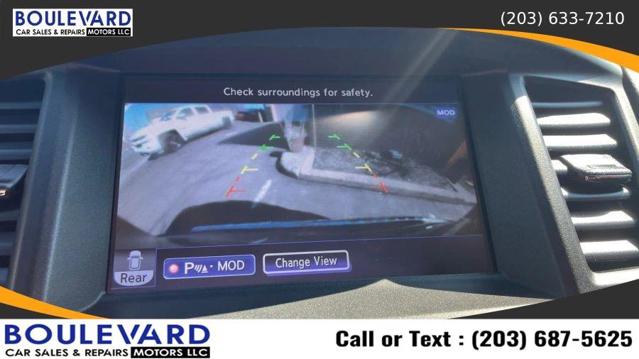 Used 2016 INFINITI QX60 3.5 Sport Utility 4D w/ Premium Plus Package image 28