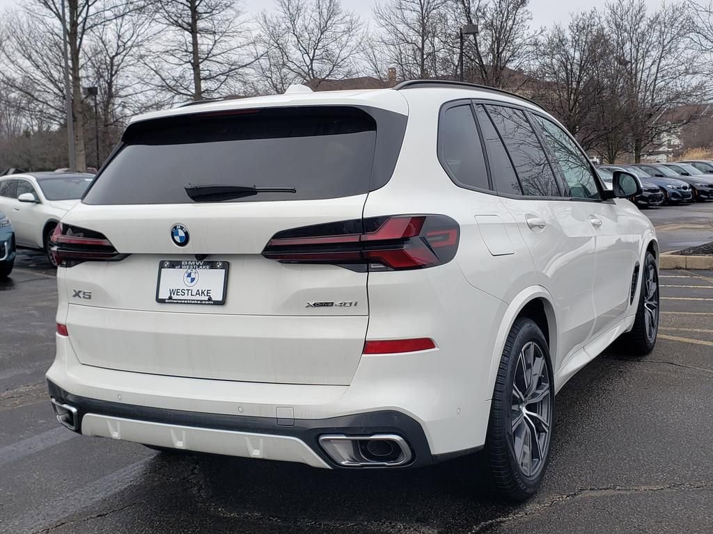 New 2026 BMW X5 xDrive40i w/ M Sport Package image 4