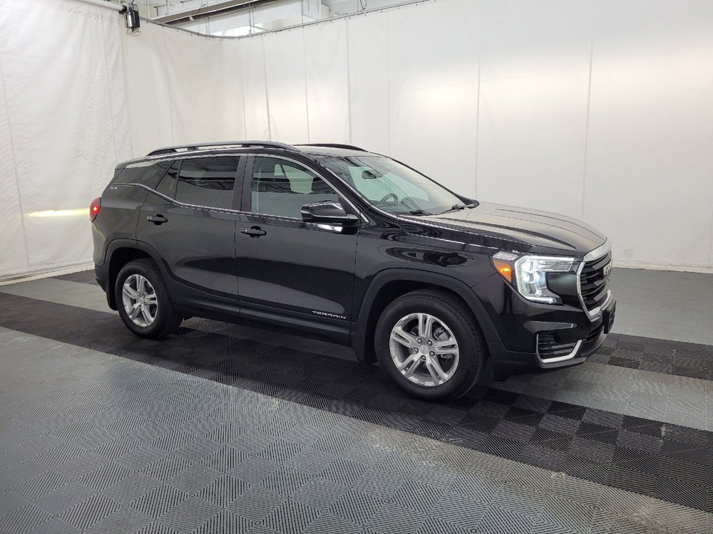 Used 2022 GMC Terrain SLE w/ Driver Convenience Package AWD/4WD image 11