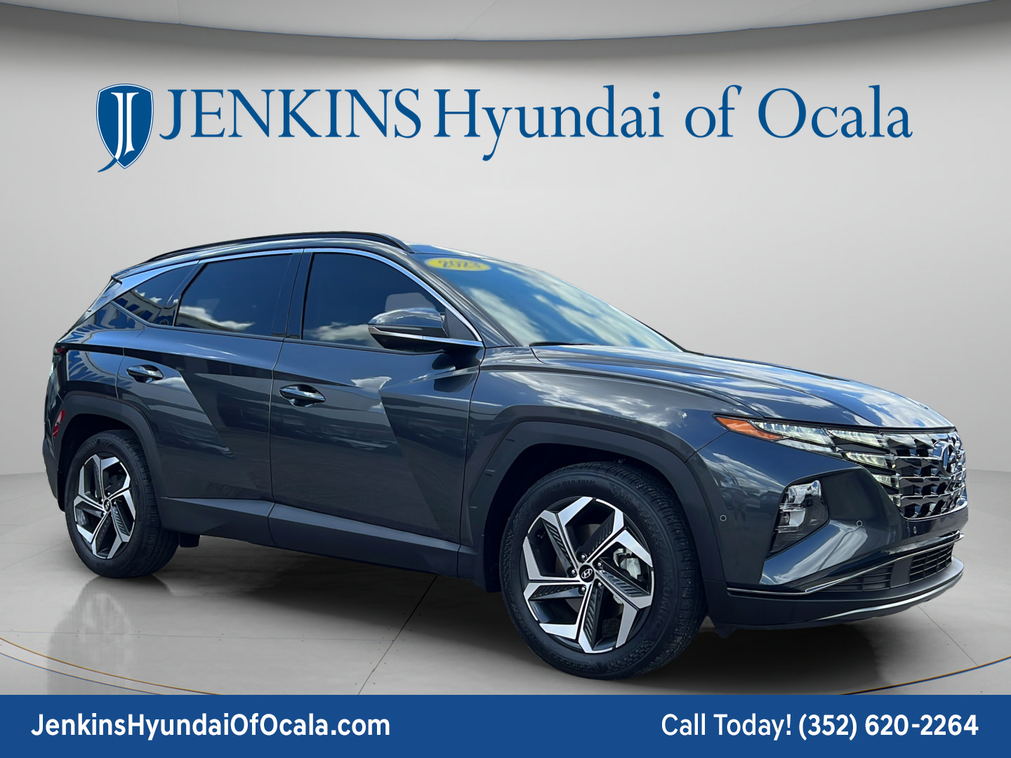 Certified 2023 Hyundai Tucson Limited FWD image 1