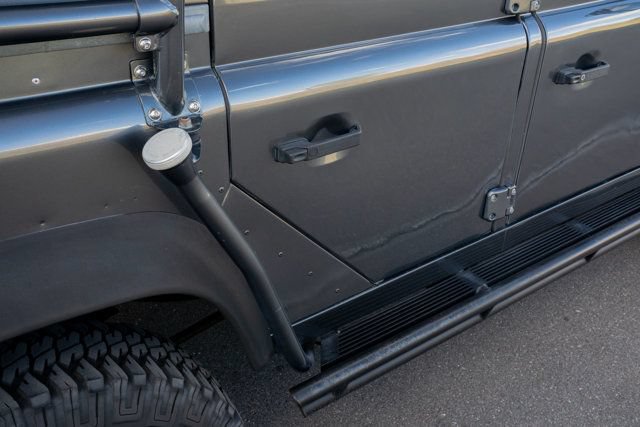Used 1993 Land Rover Defender 110 AWD/4WD image 23
