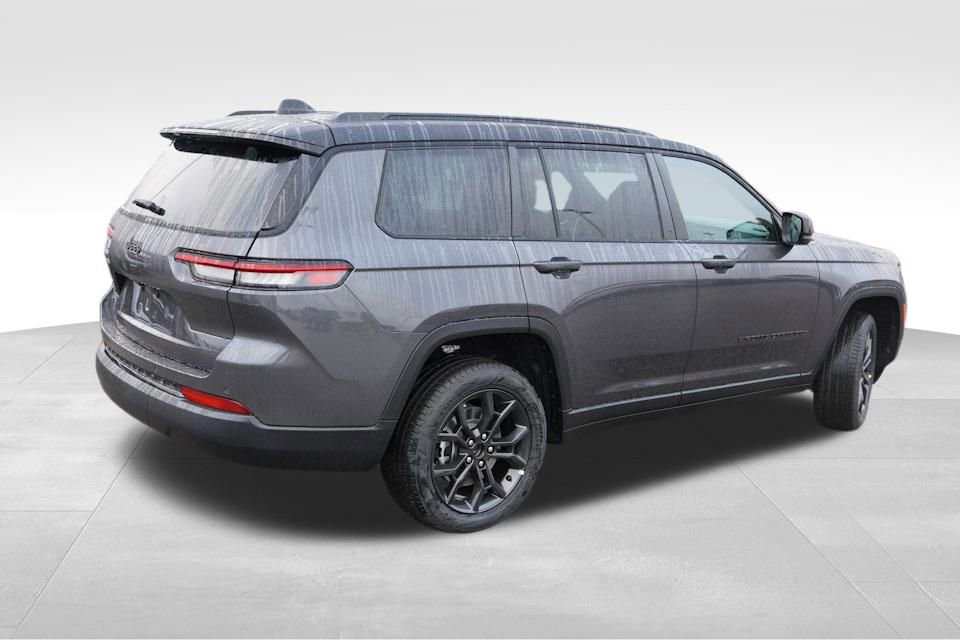 New 2025 Jeep Grand Cherokee L Limited image 3