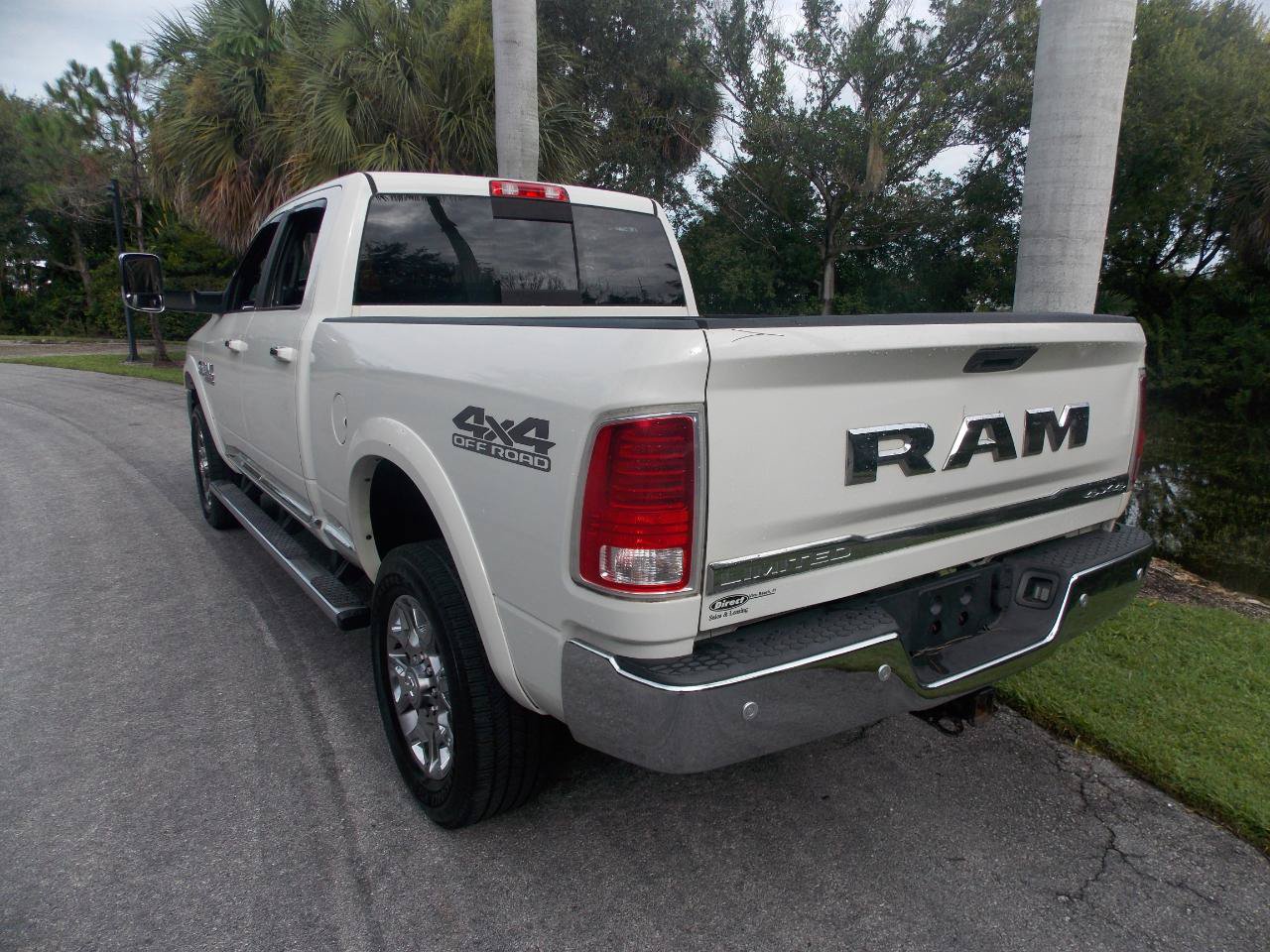 Used 2017 RAM 2500 Limited AWD/4WD image 3