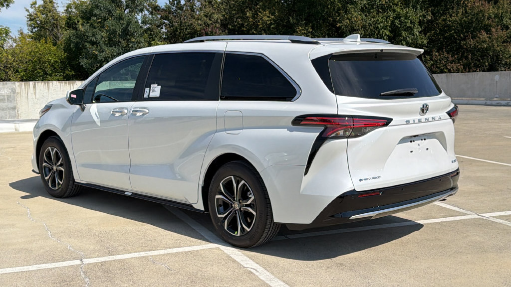 New 2026 Toyota Sienna Platinum AWD/4WD image 3