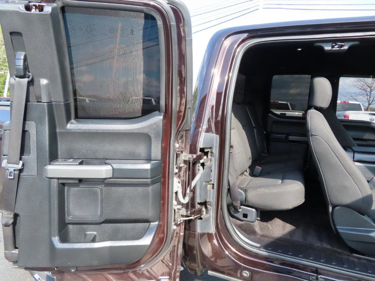 Used 2018 Ford F150 XLT w/ Equipment Group 302A Luxury image 43