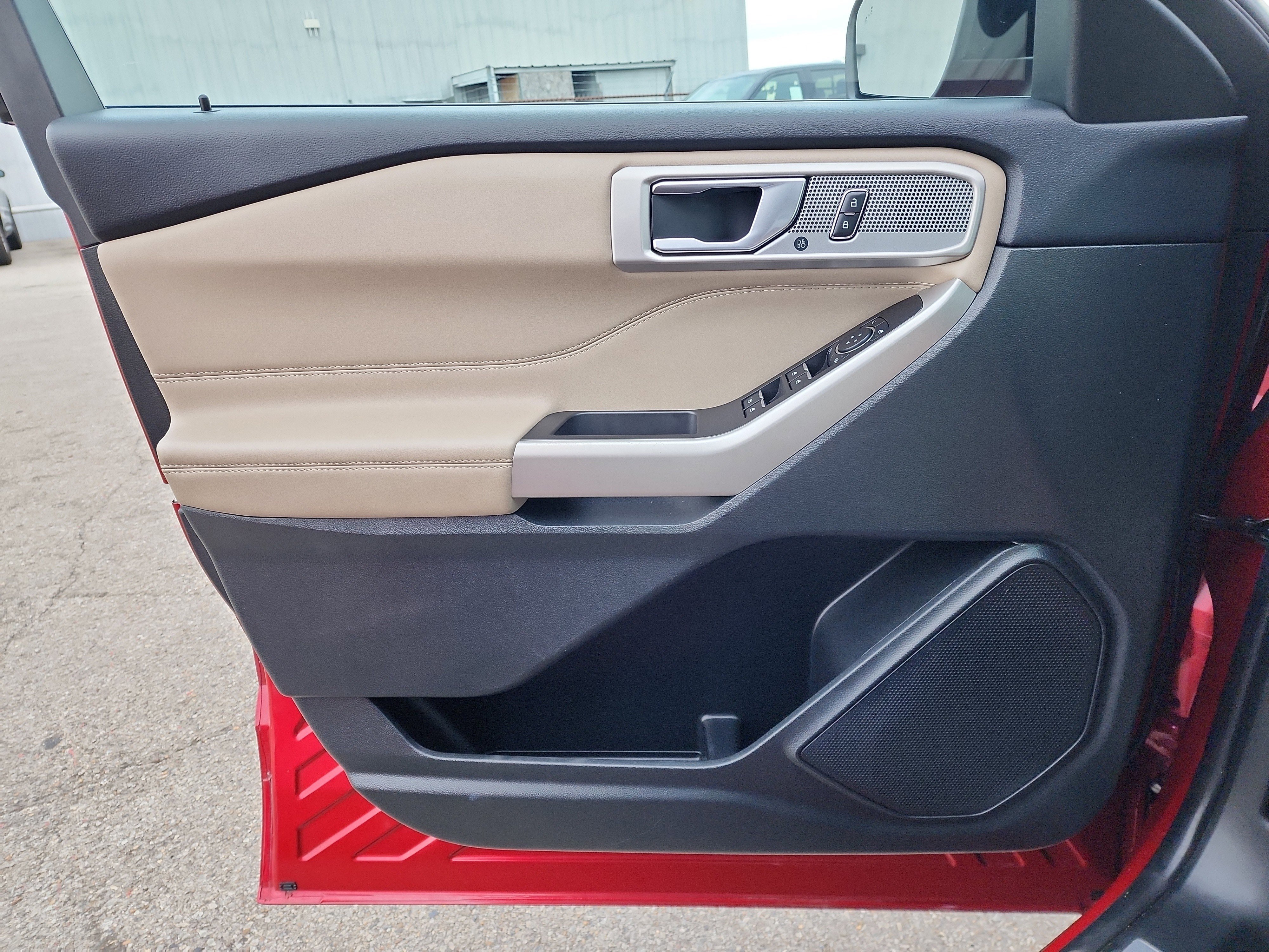 Certified 2023 Ford Explorer Limited image 19