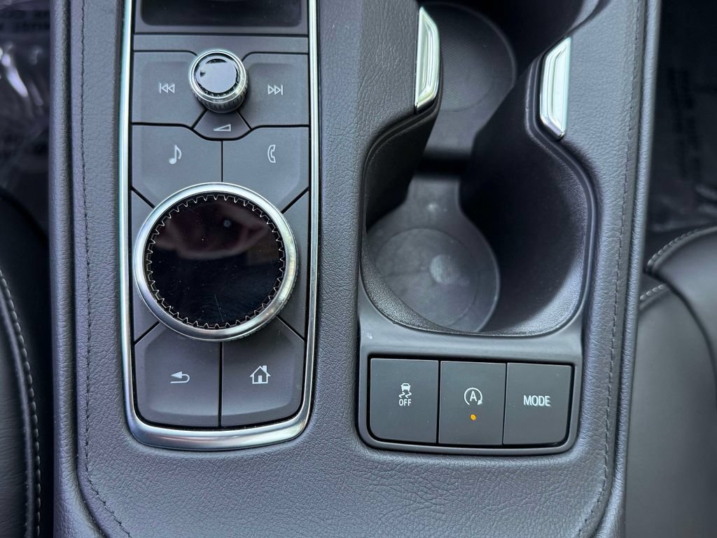 Used 2023 Cadillac XT4 Premium Luxury w/ Enhanced Visibility Package AWD/4WD image 24