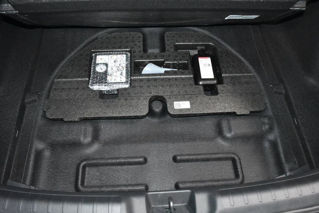 Used 2025 Honda Civic Sport Touring image 32