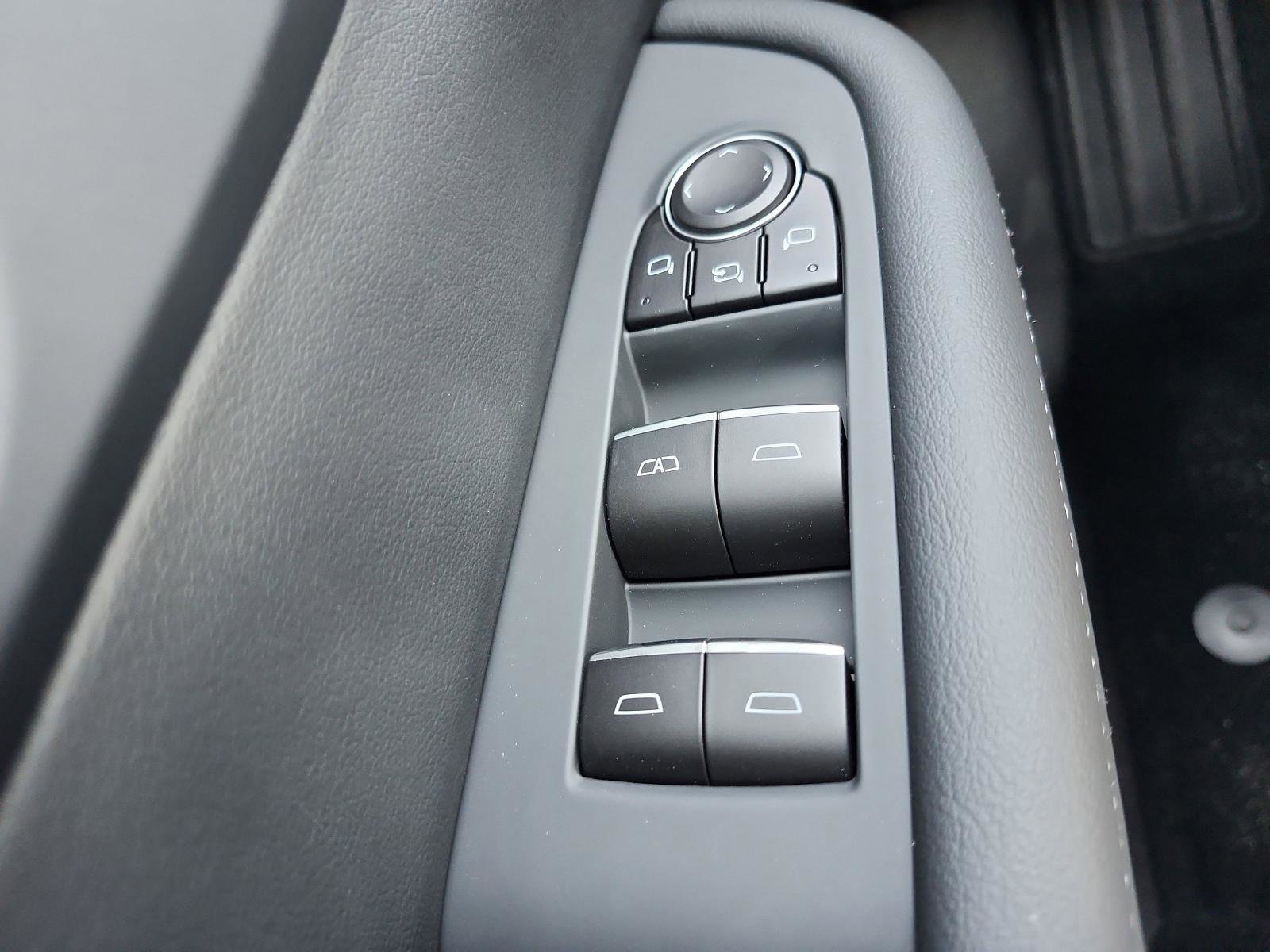 New 2026 Buick Enclave Sport Touring w/ Power Package image 17