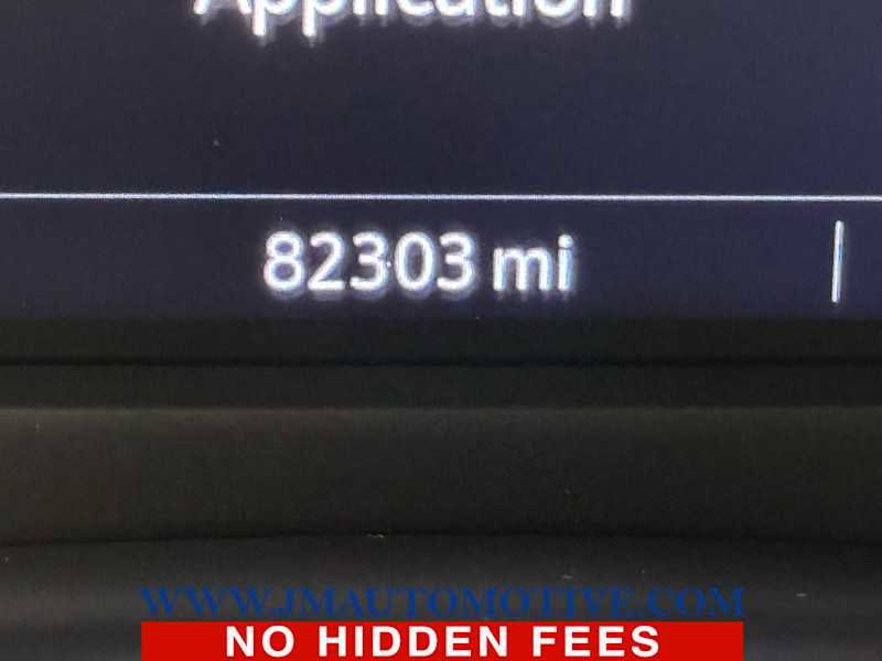 Used 2020 Cadillac XT4 Sport w/ Driver Awareness Package image 22