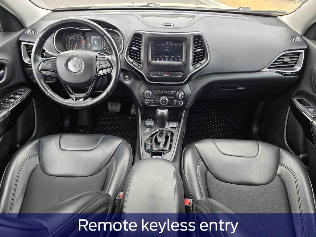 Used 2020 Jeep Cherokee Latitude Plus AWD/4WD image 9