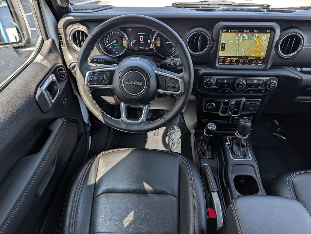Used 2023 Jeep Wrangler Unlimited Sahara w/ Cold Weather Group AWD/4WD image 18