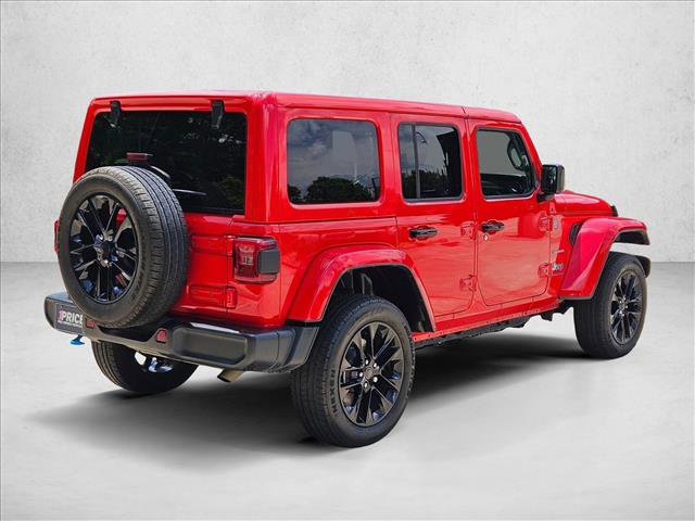 Used 2024 Jeep Wrangler Unlimited Sahara AWD/4WD image 5