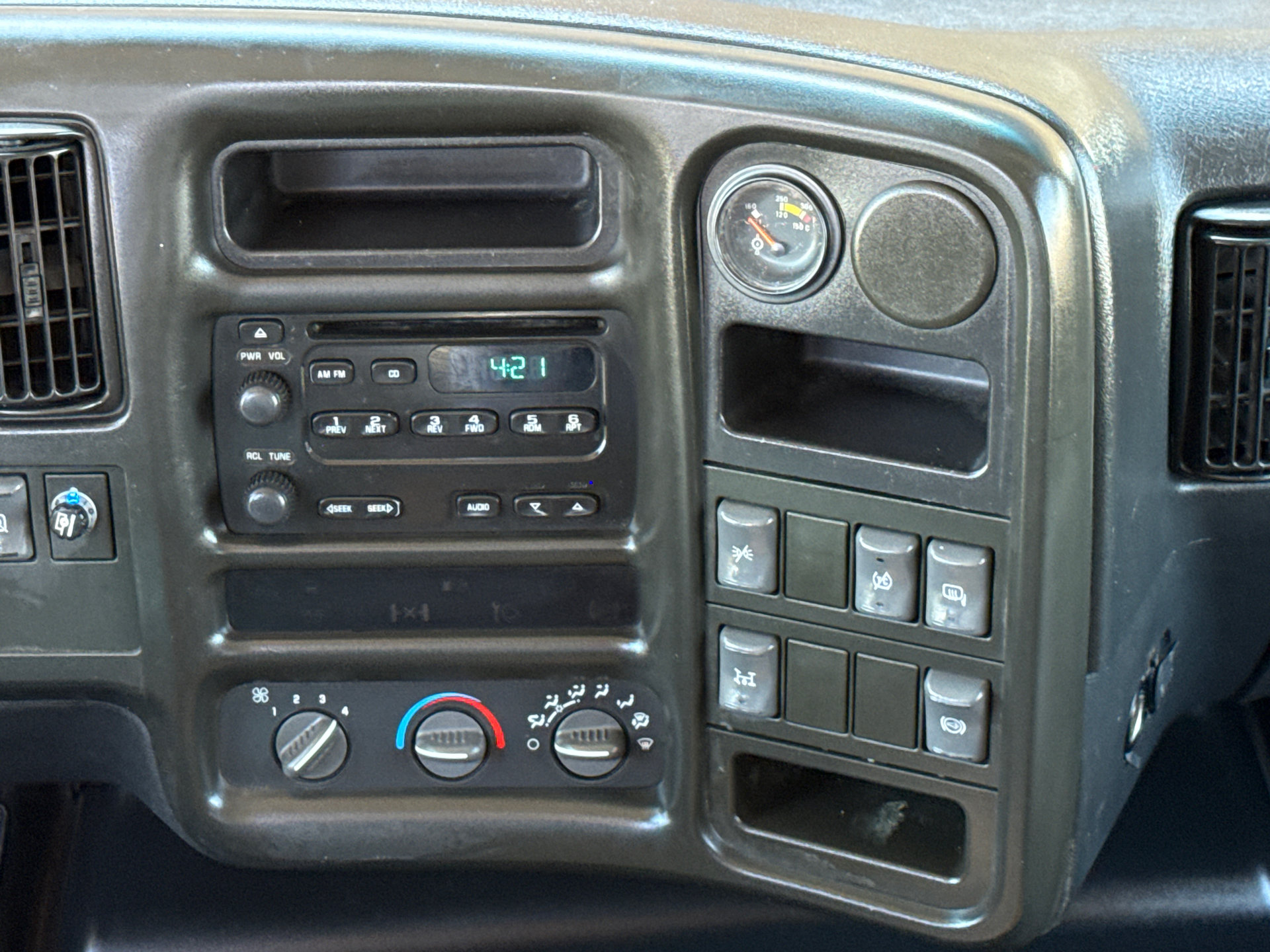 Used 2006 Chevrolet Kodiak C4500 2WD Crew Cab image 13