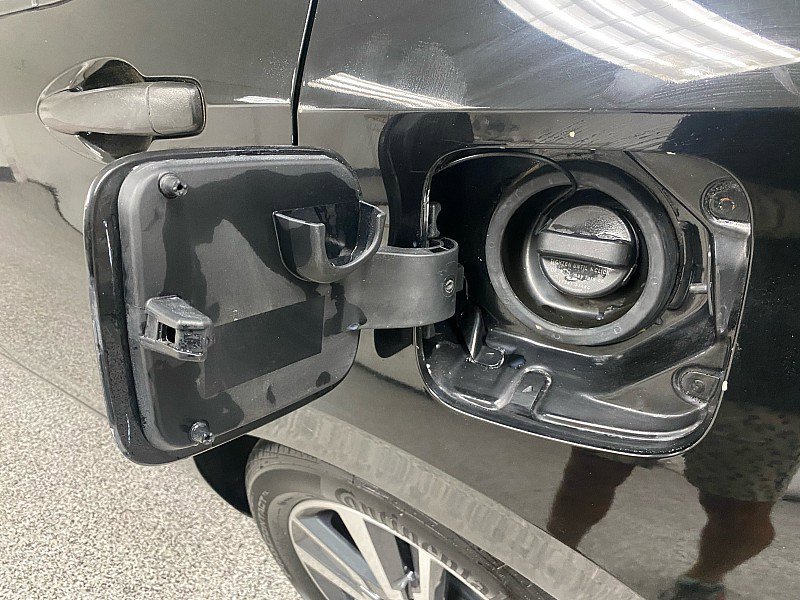 Used 2024 Nissan Versa S w/ S Plus Package image 12