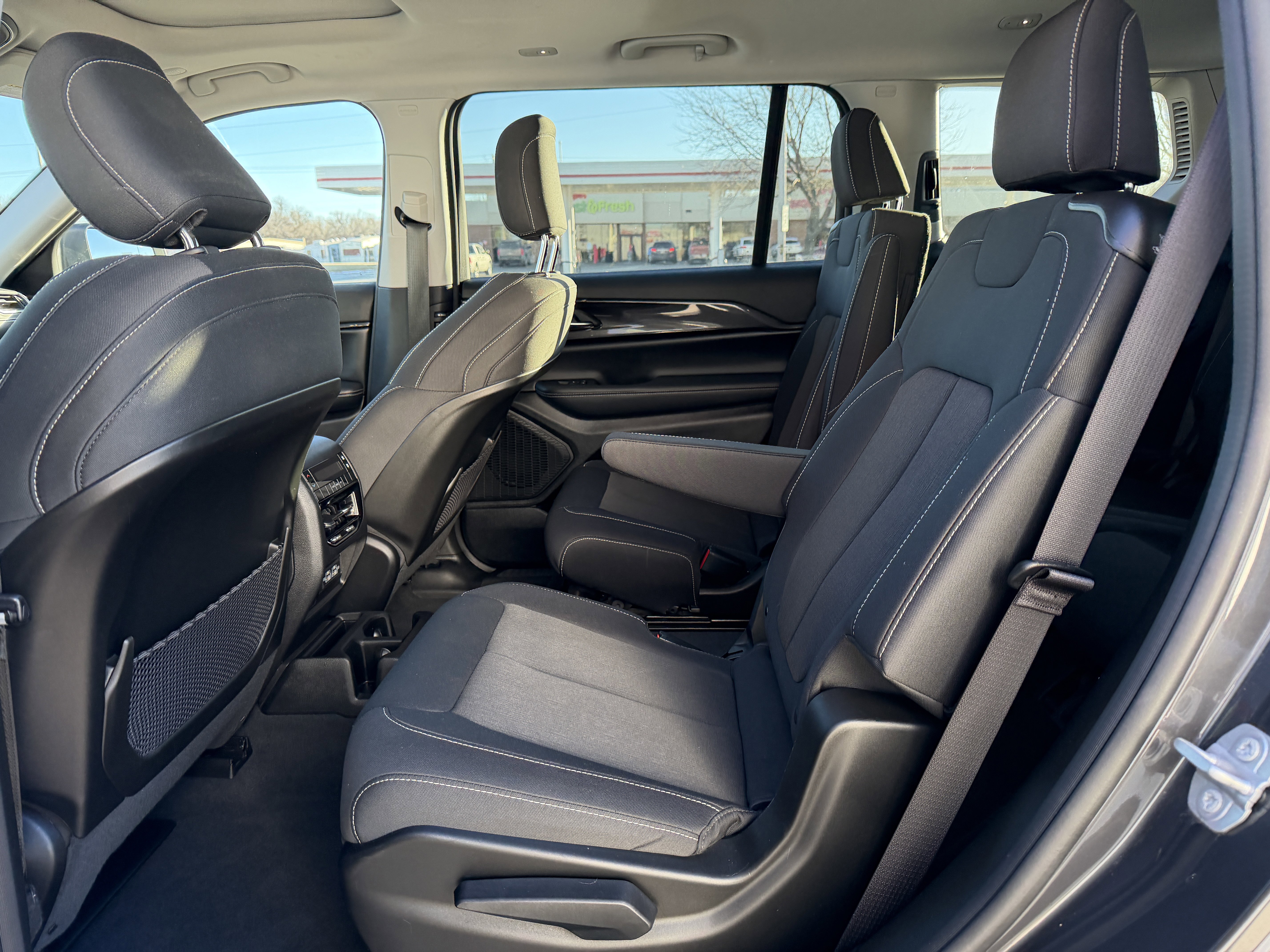 Certified 2023 Jeep Grand Cherokee L Laredo w/ Luxury Tech Group I image 13