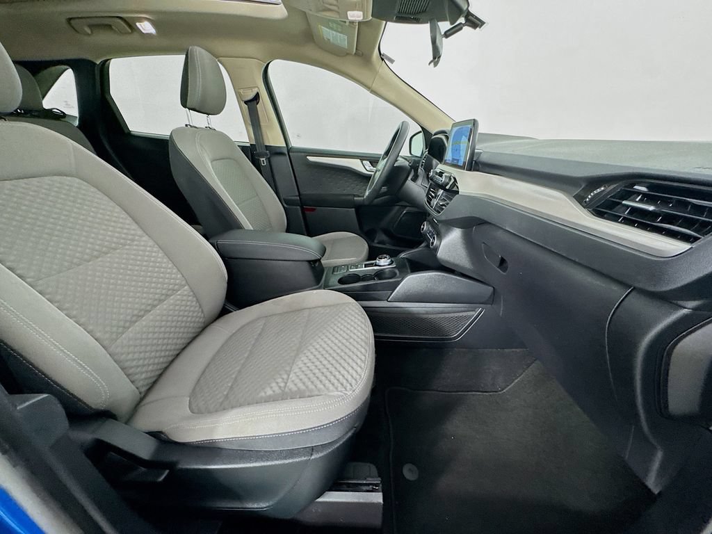 Used 2020 Ford Escape SE FWD image 36