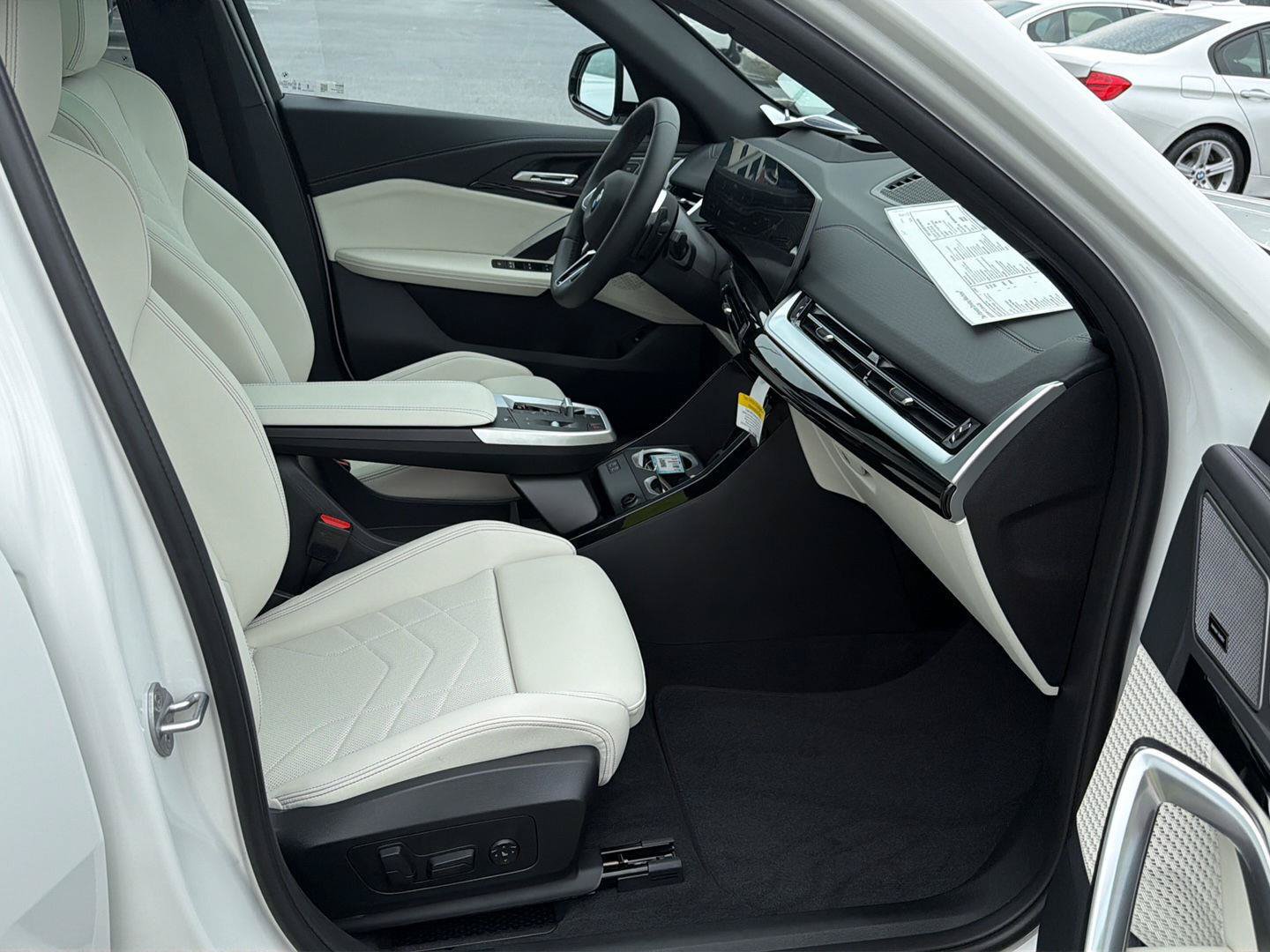 New 2026 BMW X2 xDrive28i w/ Technology Package AWD/4WD image 13