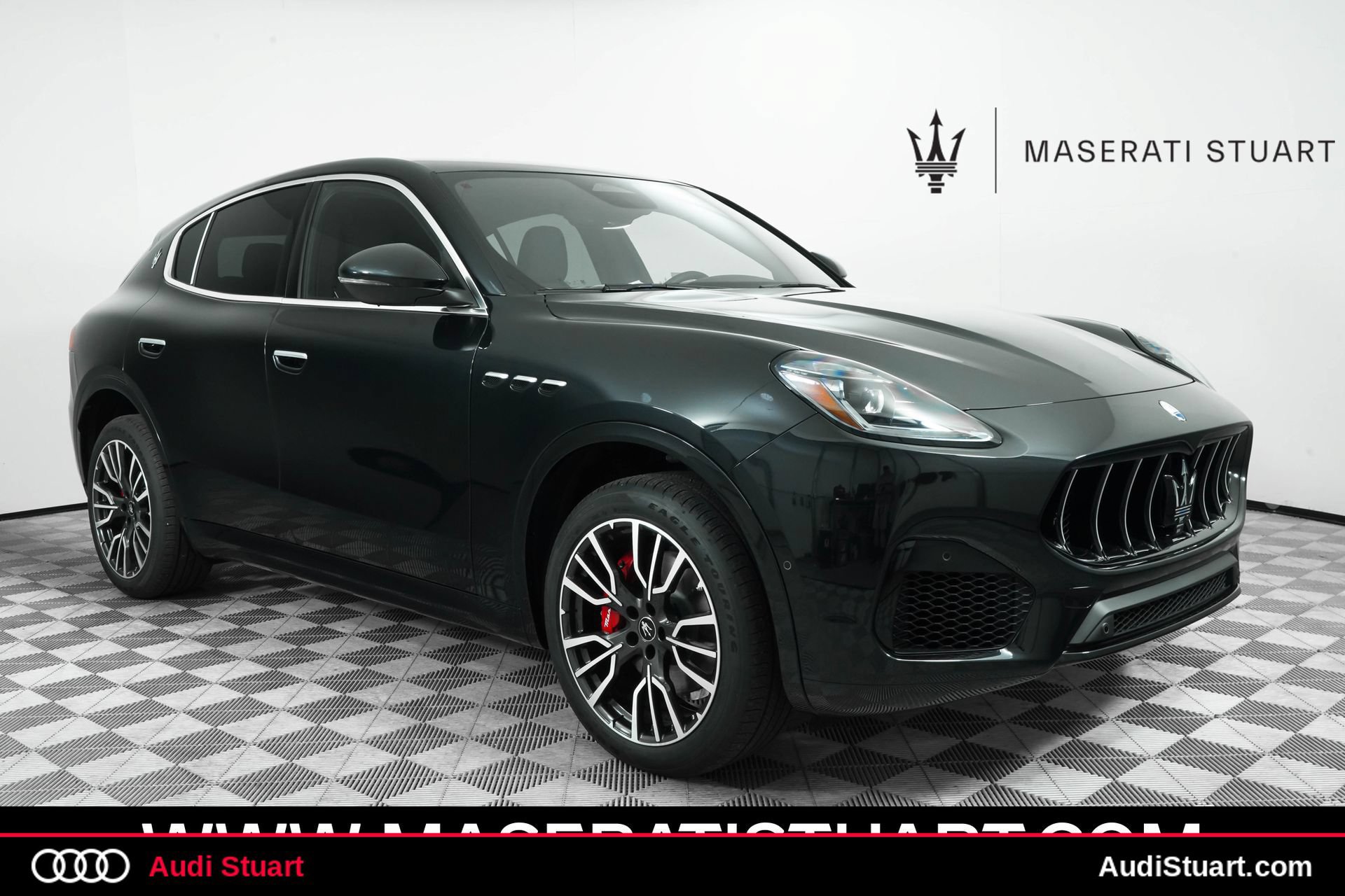 Used 2025 Maserati Grecale GT
