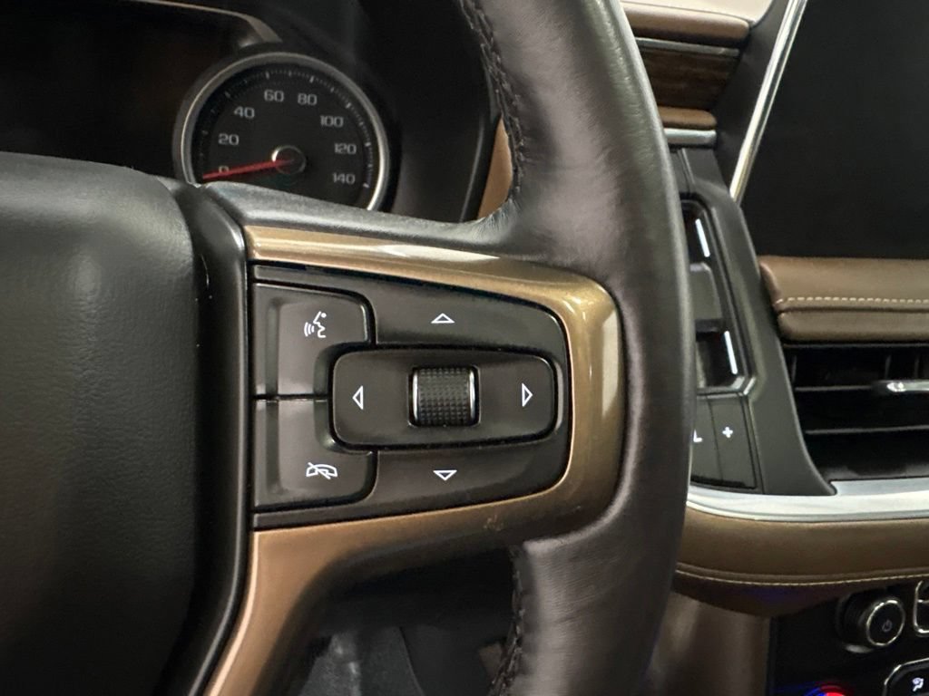 Used 2021 Chevrolet Suburban High Country w/ Premium Package AWD/4WD image 22