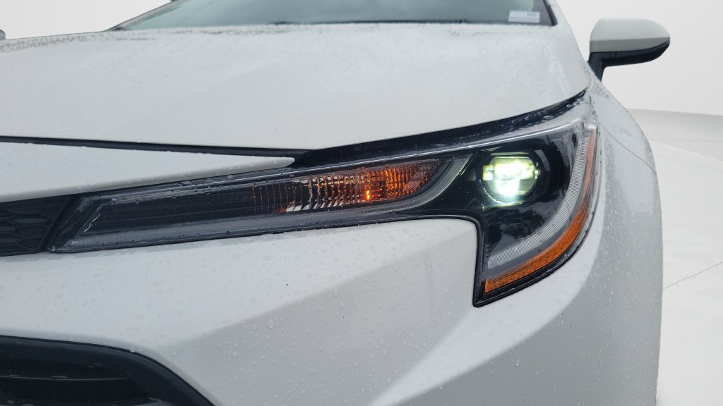 Used 2025 Toyota Corolla LE FWD image 24
