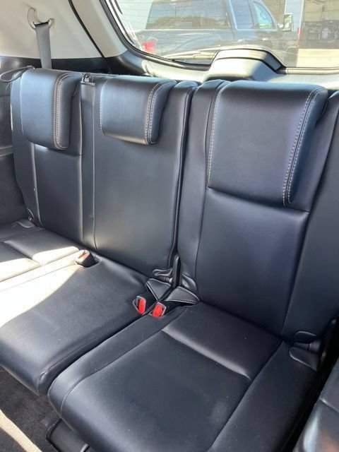 Used 2016 Toyota Highlander Limited Platinum AWD/4WD image 9