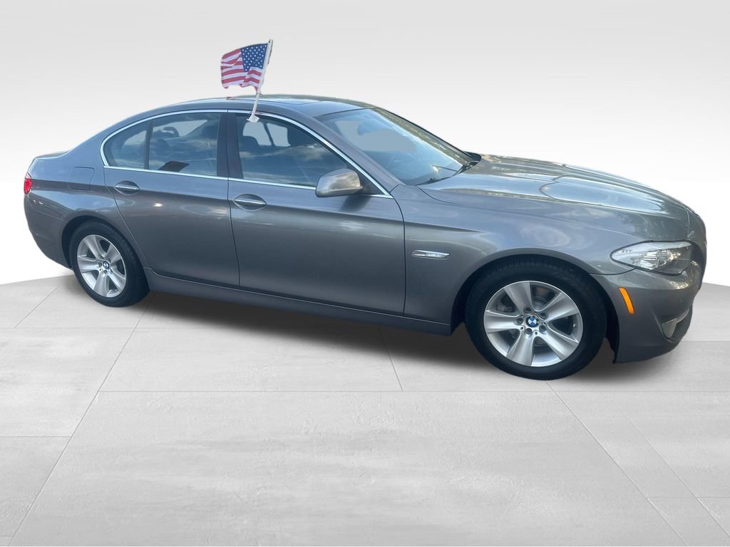 Used 2011 BMW 528i Sedan image 27