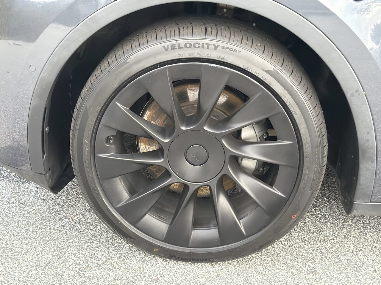 Used 2020 Tesla Model Y Long Range AWD/4WD image 29