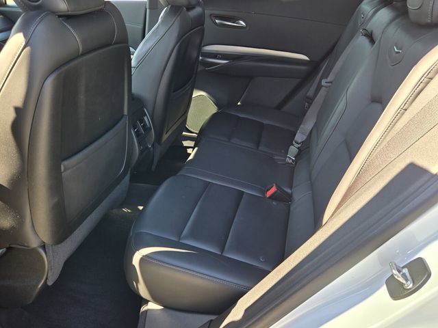 Used 2022 Cadillac XT4 Premium Luxury w/ Enhanced Visibility Package image 11