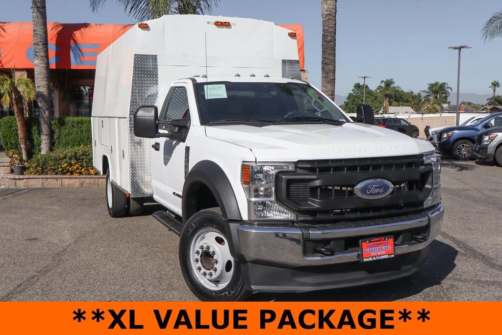 Used 2021 Ford F550 2WD Regular Cab Super Duty image 2