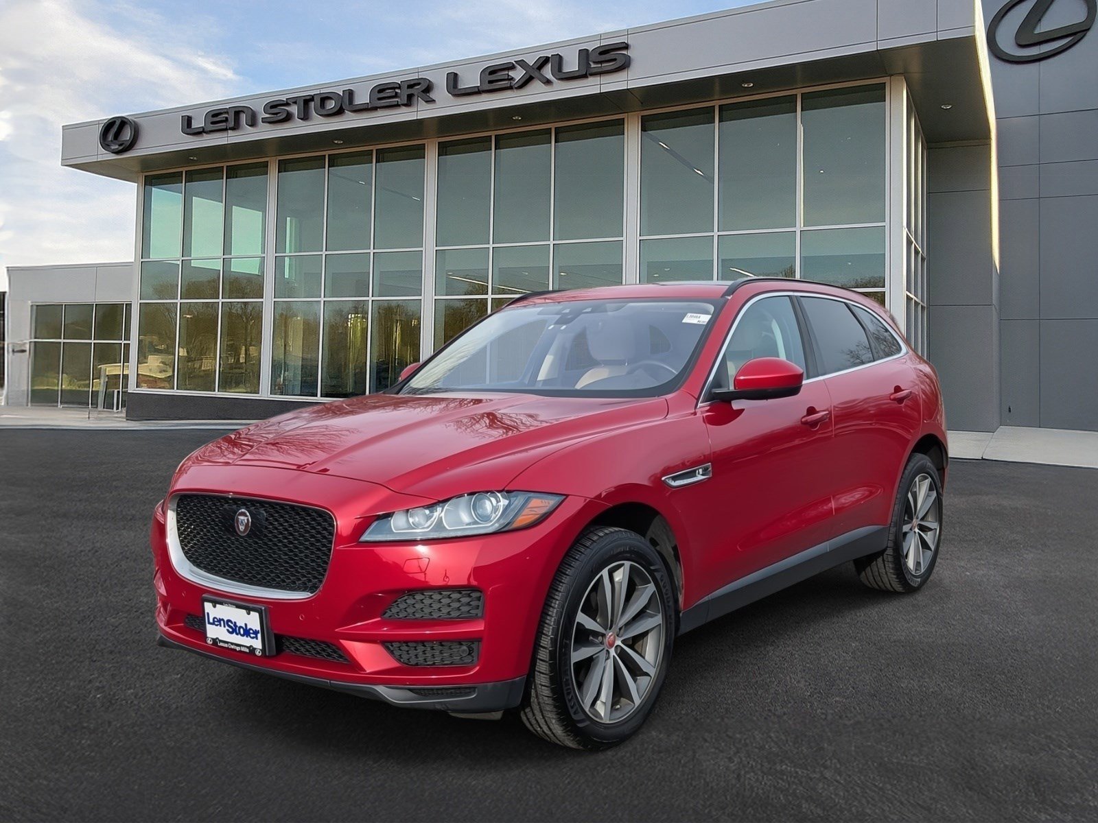 Used 2019 Jaguar F-PACE Prestige image 7