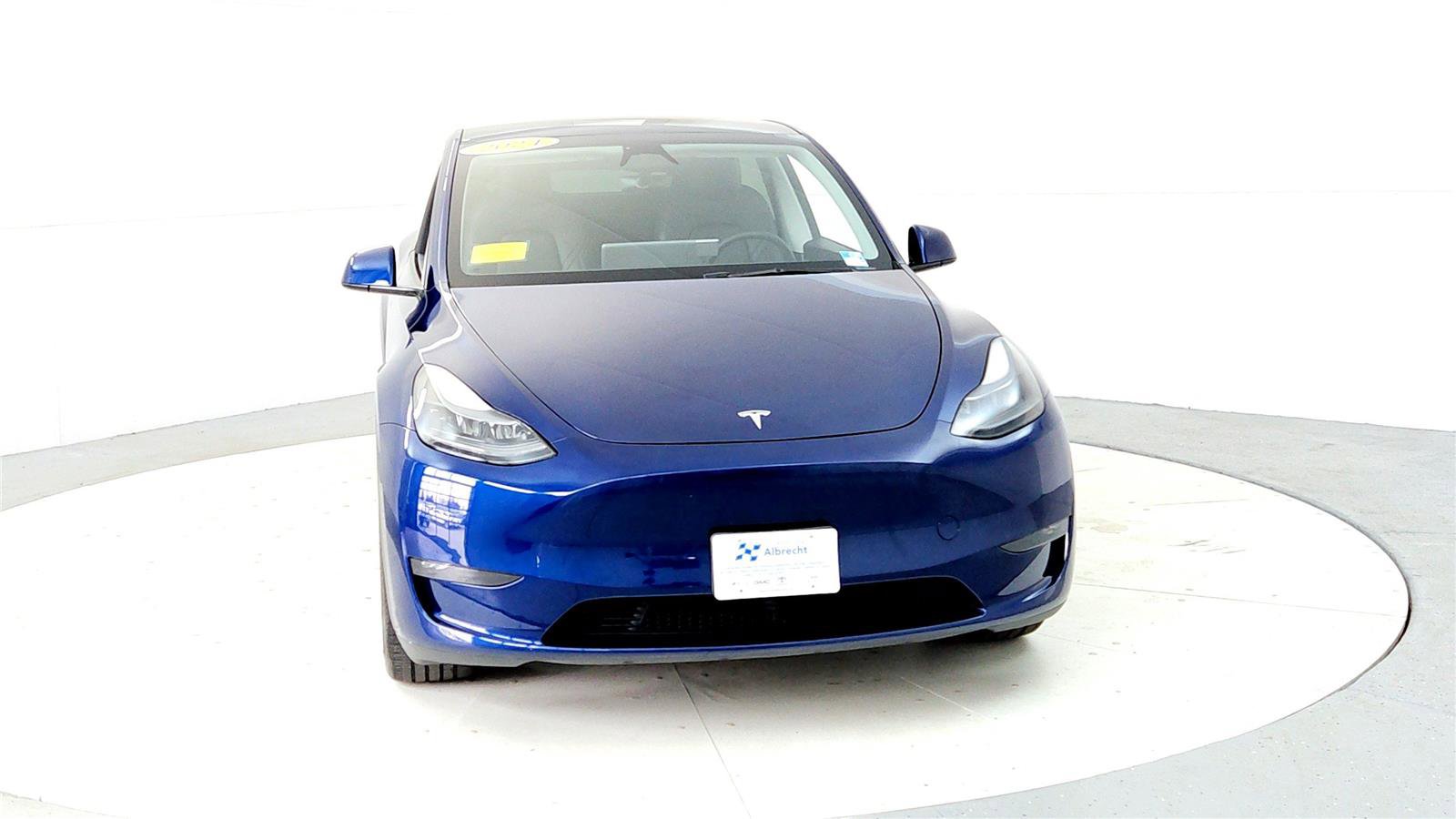 Used 2024 Tesla Model Y Long Range image 8