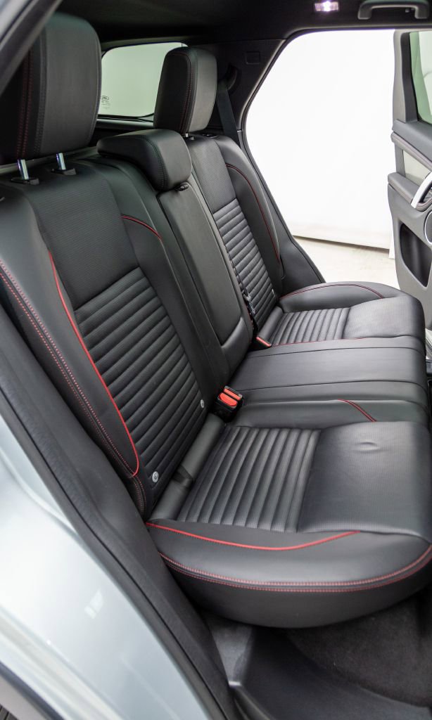 Used 2023 Land Rover Discovery Sport S R-Dynamic image 40