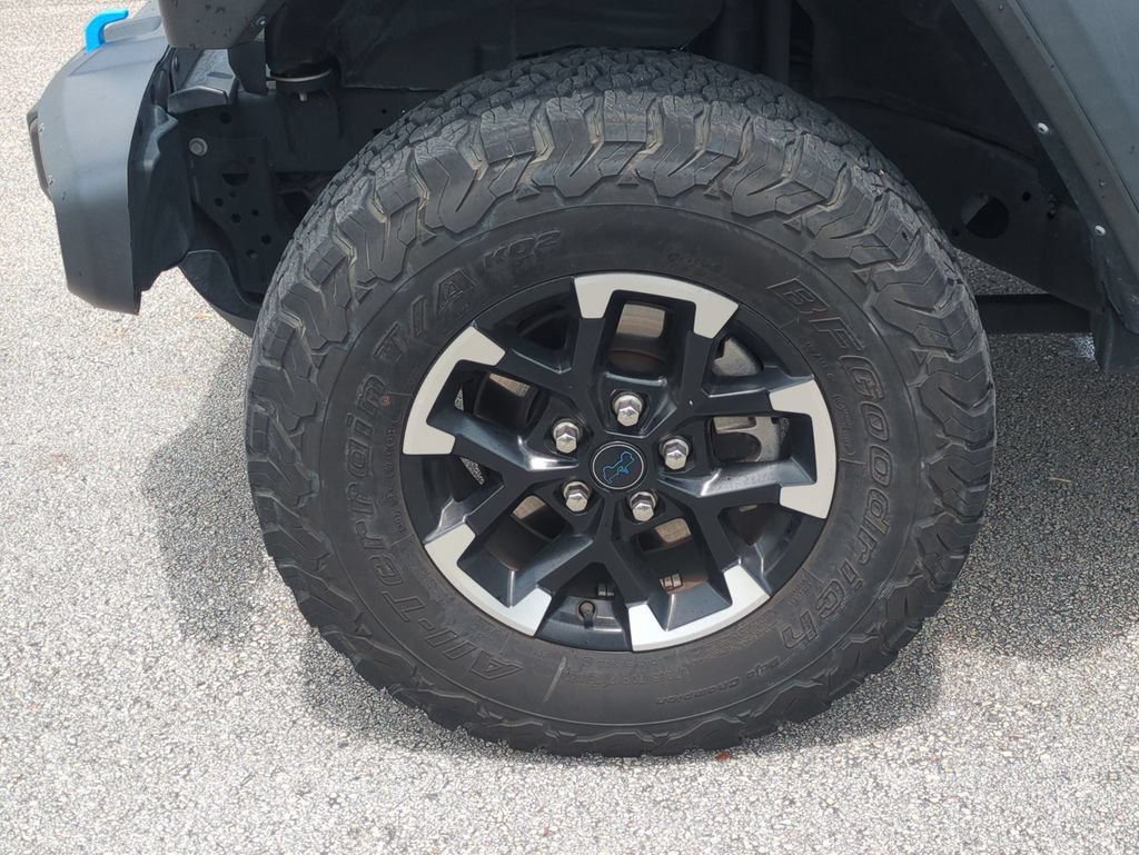 Used 2024 Jeep Wrangler Unlimited Rubicon 4xe AWD/4WD image 12