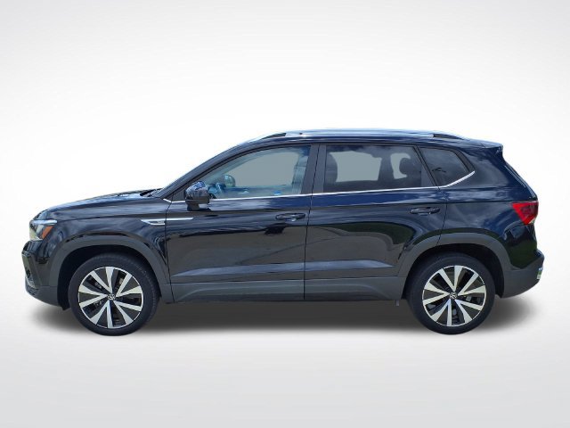 Used 2022 Volkswagen Taos SE FWD image 9