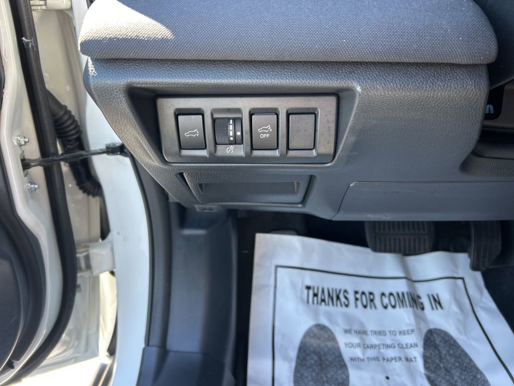 Used 2025 Subaru Outback Premium w/ Popular Package #1 image 6