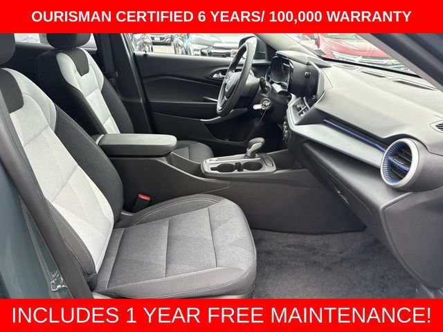 Used 2025 Chevrolet Trax LS w/ LS Convenience Package FWD image 10