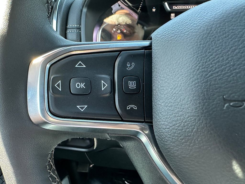 New 2026 RAM 2500 Laramie AWD/4WD image 24