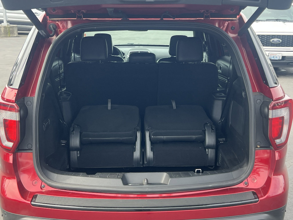 Certified 2018 Ford Explorer Sport image 8