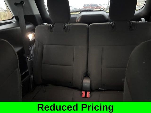 Used 2022 Ford Explorer XLT image 35