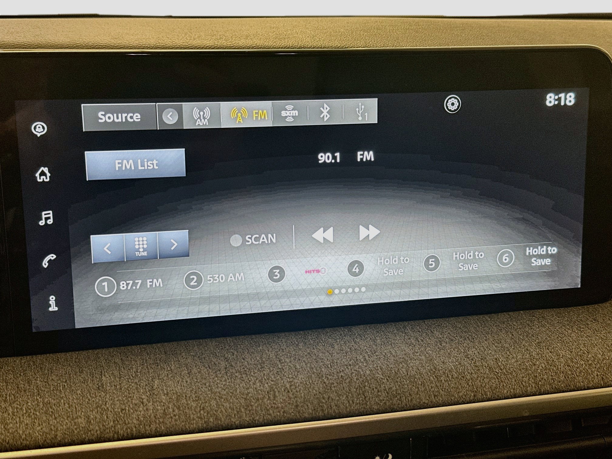 Used 2025 Nissan Kicks SV AWD/4WD image 21