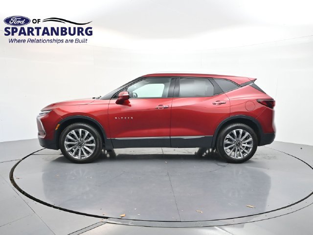 Used 2024 Chevrolet Blazer Premier w/ Driver Confidence II Package FWD image 4