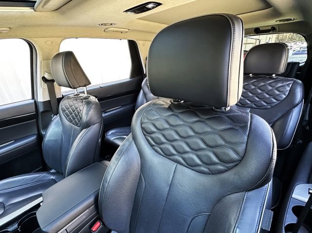 Used 2021 Hyundai Palisade Limited image 12